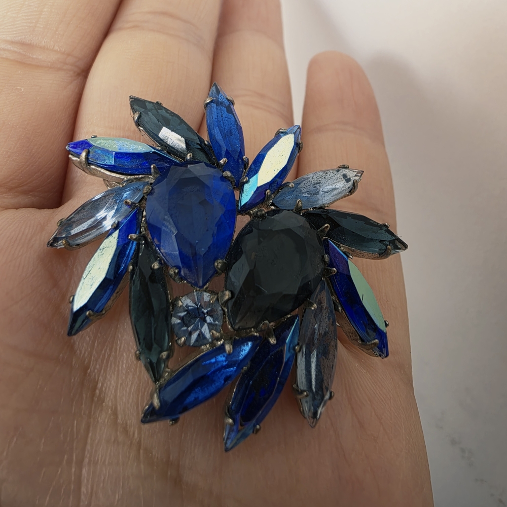 Vintage Cobalt Blue & Frosted Glass Floral Cluster Brooch — Marquise & Teardrop